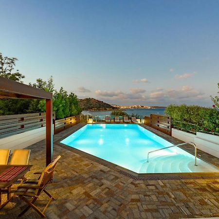 Agios Nikolaos Beach Villas מראה חיצוני תמונה